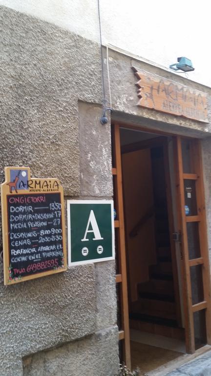 Albergue Armaia Artepea Urzainqui ภายนอก รูปภาพ